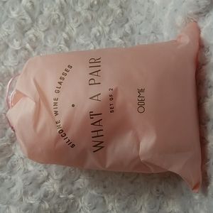 ODEME - "What a Pair" Silicone Wine Glasses